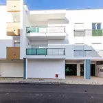 Sacha\'S Sweet Home, Lovely 2 Bedroom Apartment, Walking Distance To Town, Beach And Marina